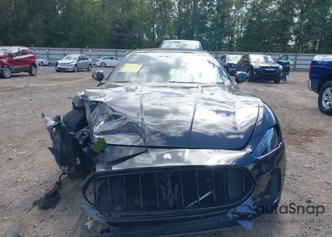 2018 Maserati Granturismo Mc/Sport z USA, uszkodzony, nr VIN ZAM45VMAXJ0307563